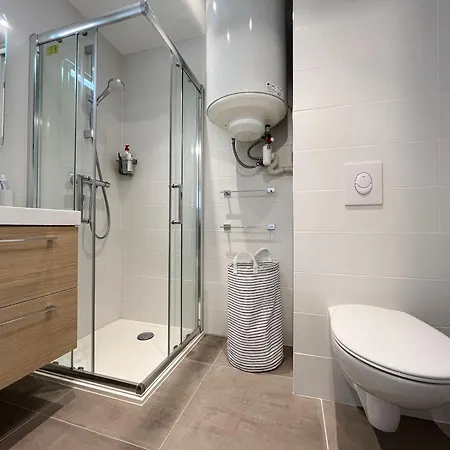 A Avec Vue Mer, Climatisation Et Parking Prive - Fr-1-338-617 Apartment Sete